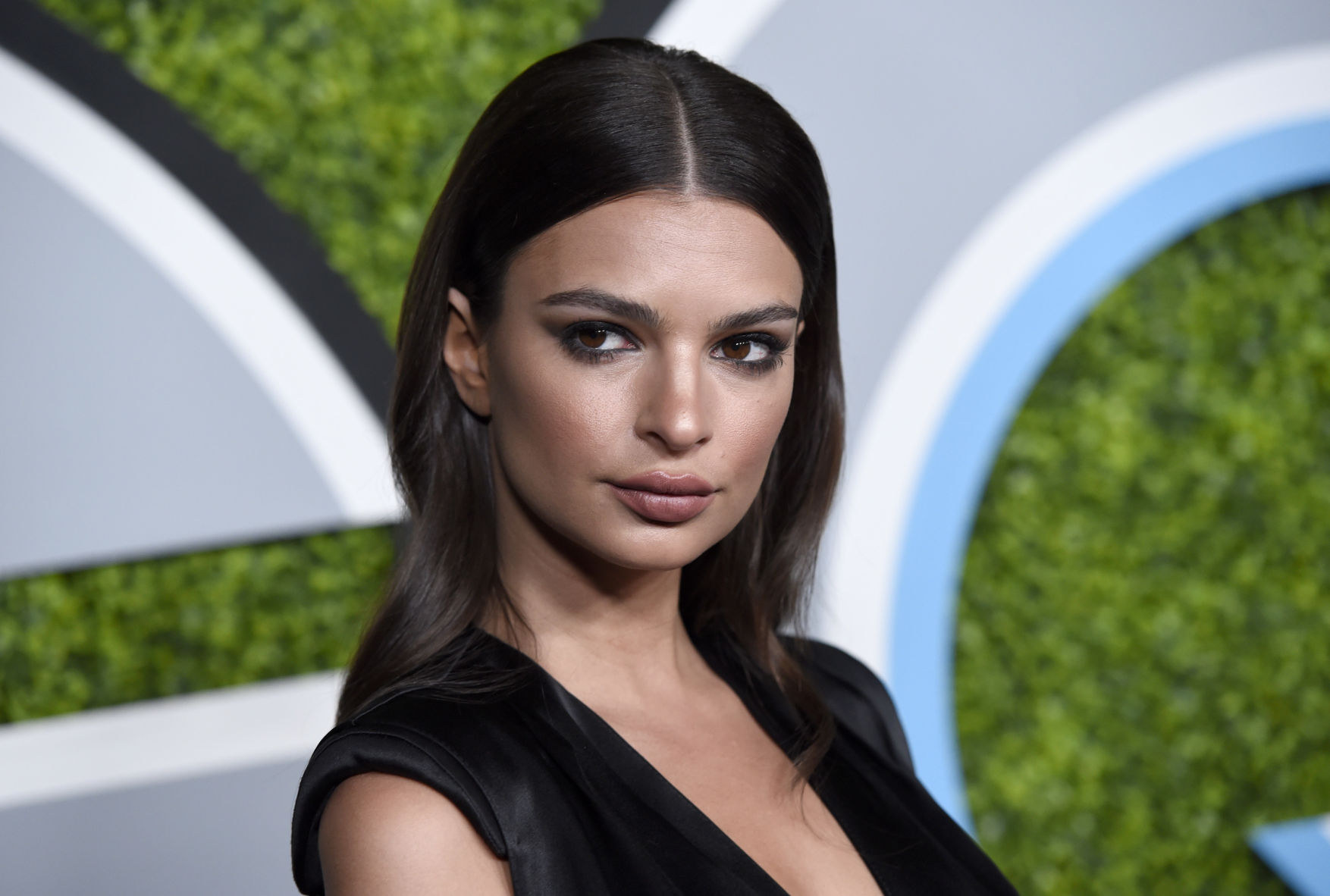 Birthday: Emily Ratajkowski